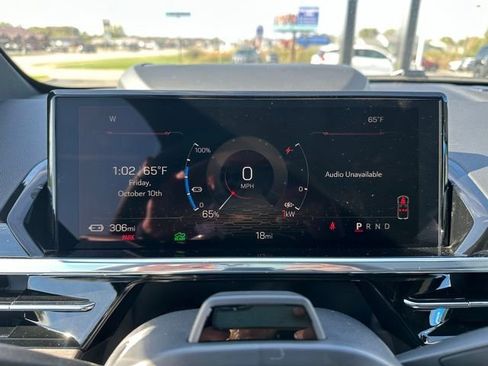 New 2025 GMC Sierra EV Denali image 27