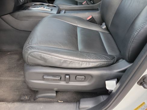 Used 2021 Honda Pilot EX-L image 5