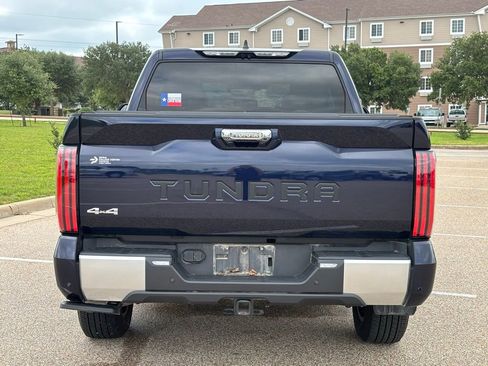 Used 2024 Toyota Tundra Limited AWD/4WD image 5