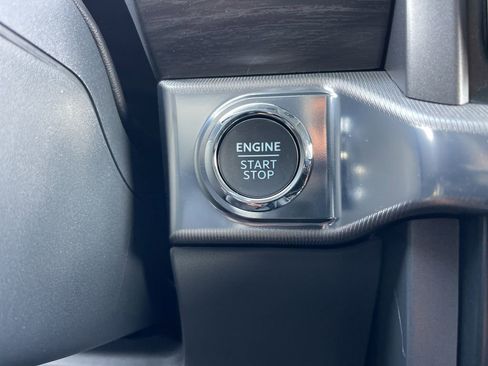 New 2025 Ford F150 Lariat w/ Equipment Group 501A Mid image 12