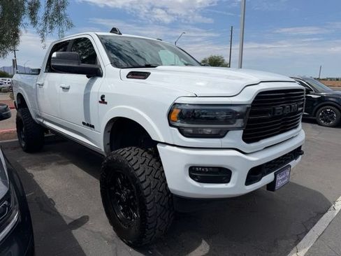 Used 2020 RAM 2500 Laramie AWD/4WD image 2