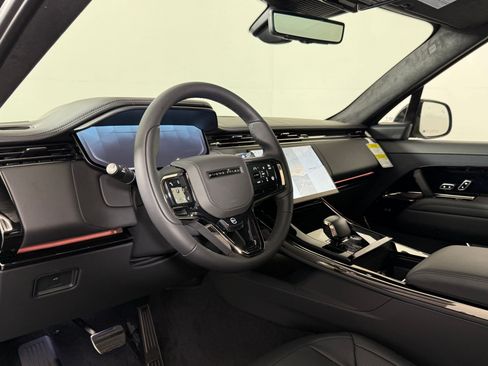 New 2026 Land Rover Range Rover Sport SV AWD/4WD image 4