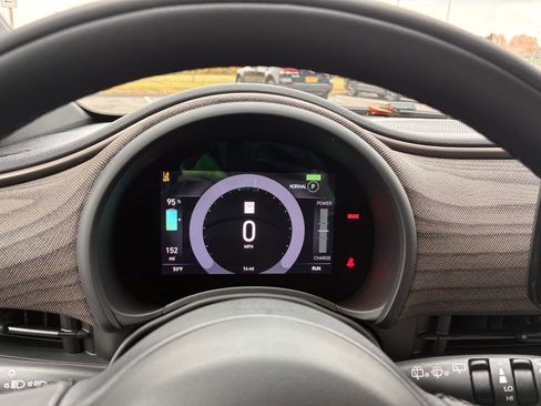 New 2025 FIAT 500 e image 16