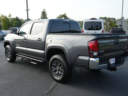 Used 2023 Toyota Tacoma SR5 AWD/4WD image 5