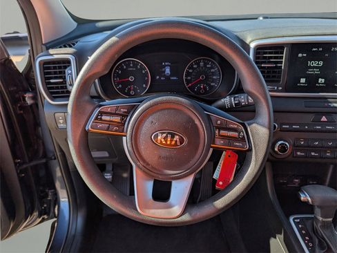 Used 2022 Kia Sportage LX image 20