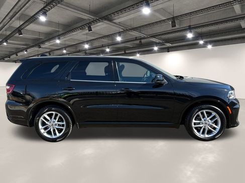 Used 2023 Dodge Durango GT image 17
