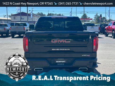 Used 2021 GMC Sierra 1500 AT4 w/ AT4 Value Package AWD/4WD image 6