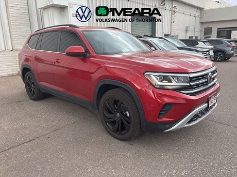 Used 2022 Volkswagen Atlas SE AWD/4WD image 2