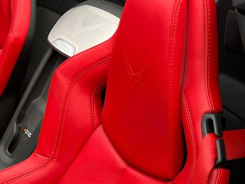 Used 2021 Chevrolet Corvette Stingray Preferred Conv w/ Battery Protection Package image 17