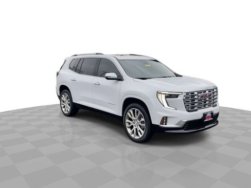 New 2026 GMC Acadia Denali w/ Super Cruise Package image 2
