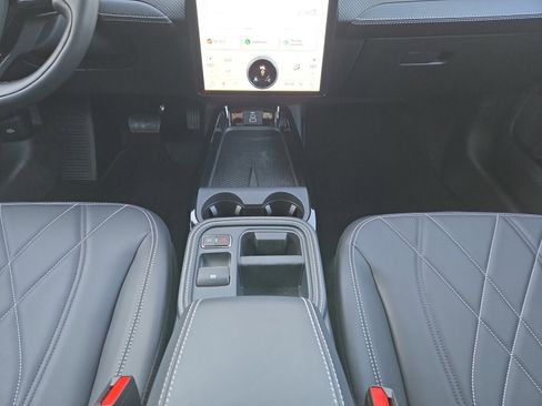 Certified 2025 Ford Mustang Mach-E Select w/ Comfort Package Lite image 21