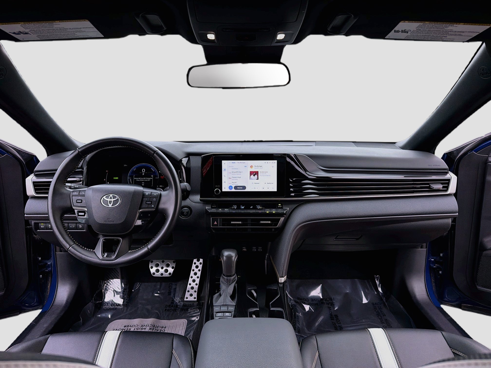 Certified 2025 Toyota Camry SE FWD image 9