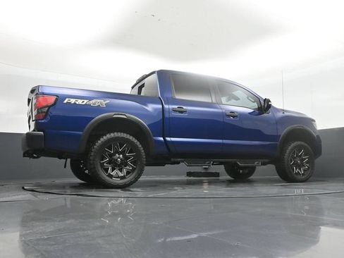 Used 2021 Nissan Titan PRO-4X w/ Pro-4x Convenience Package AWD/4WD image 41