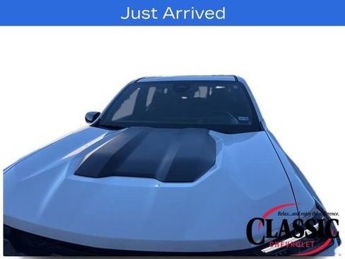 Used 2024 Chevrolet Colorado ZR2 w/ ZR2 Convenience Package III image 26