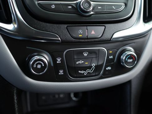 Used 2024 Chevrolet Equinox LS w/ LS Convenience Package FWD image 15