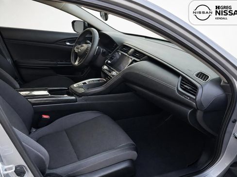 Used 2022 Honda Insight EX image 9