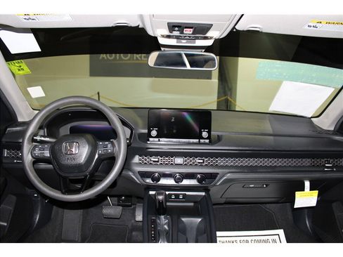 Used 2025 Honda Accord SE image 14