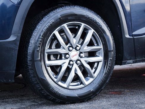 Used 2017 GMC Acadia SLT image 10