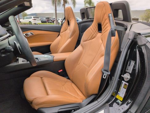 Used 2020 BMW Z4 M40i w/ Executive Package RWD image 15