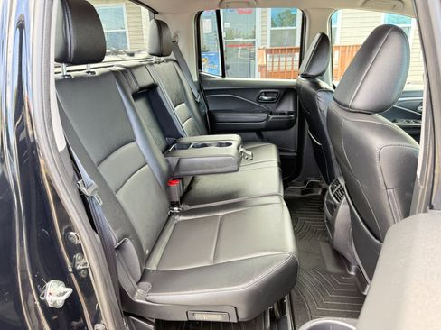 Used 2018 Honda Ridgeline RTL-T image 41
