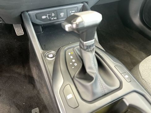 Certified 2025 Kia K4 FWD image 22