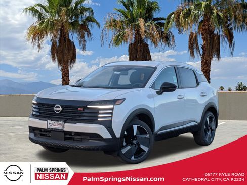 New 2026 Nissan Kicks SR FWD image 1