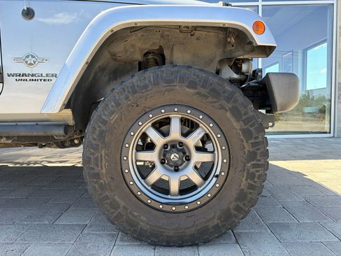 Used 2014 Jeep Wrangler Unlimited Sport AWD/4WD image 8