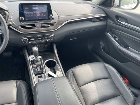 Used 2021 Nissan Altima 2.5 Platinum AWD/4WD image 14