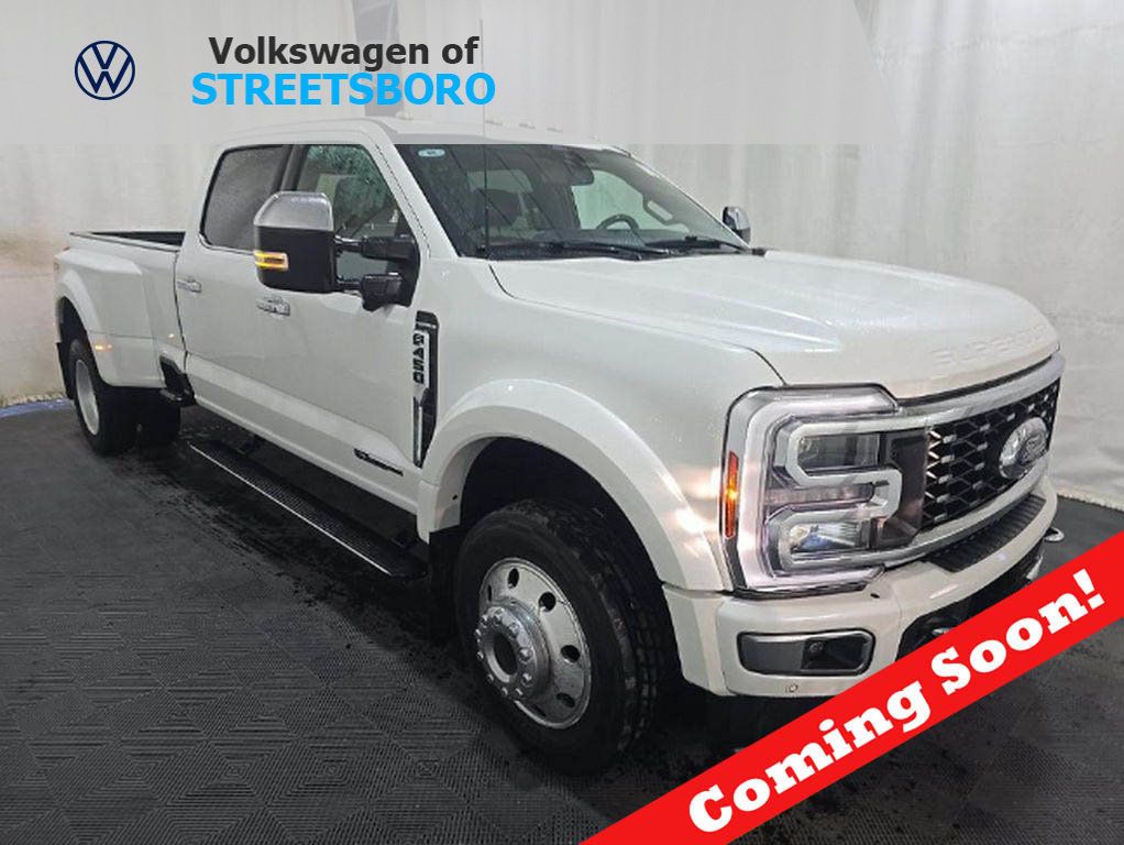 Used 2024 Ford F450 Platinum w/ FX4 Off-Road Package AWD/4WD image 1