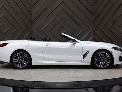 Used 2024 BMW M850i xDrive Convertible image 3