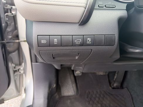 Used 2022 Toyota Camry LE FWD image 20