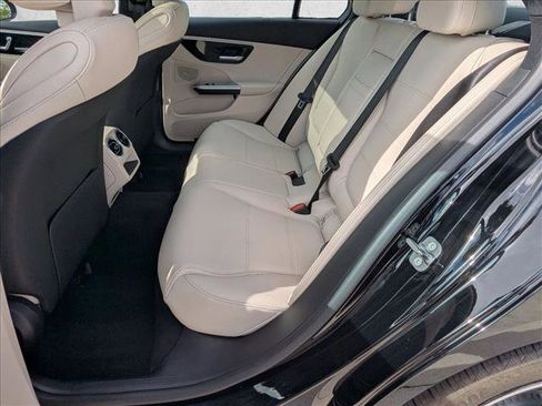 Used 2025 Mercedes-Benz C 300 Sedan image 17