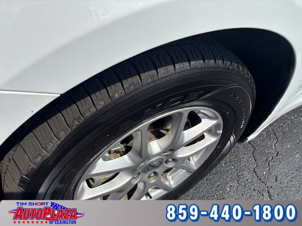 Used 2025 Chrysler Pacifica Select FWD image 9