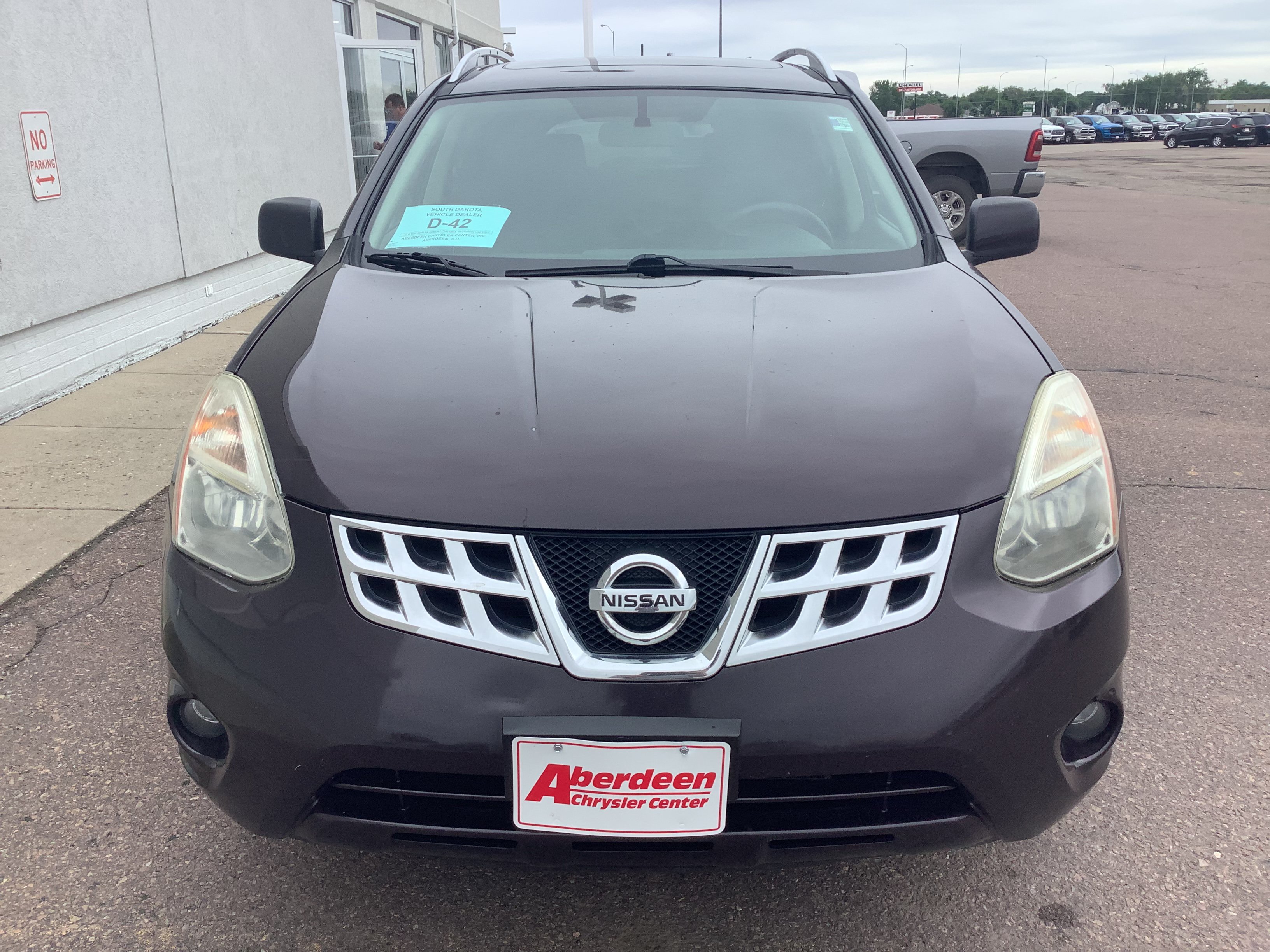 Used 2011 Nissan Rogue SV w/ Premium Pkg AWD/4WD image 2
