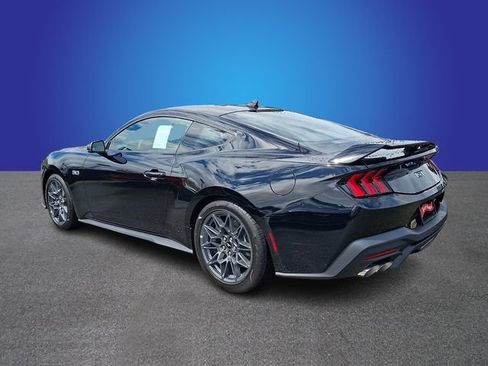 New 2026 Ford Mustang GT Premium w/ GT Performance Package RWD image 4