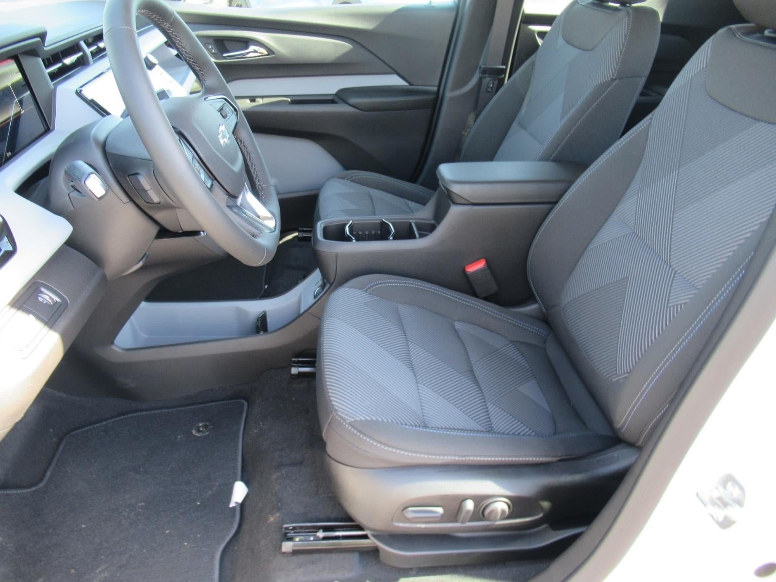 New 2027 Chevrolet Bolt LT FWD image 17