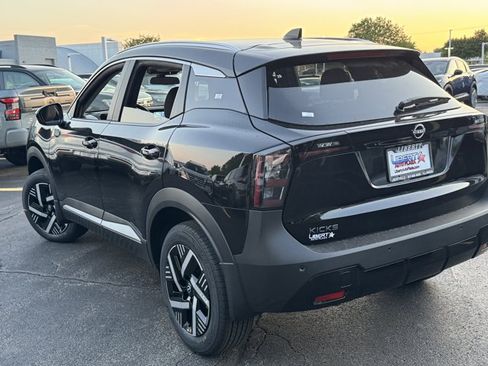 New 2026 Nissan Kicks SV FWD image 14