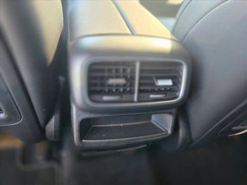 Used 2023 Mercedes-Benz GLE 350 image 19