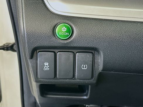 Used 2016 Honda CR-V EX image 16