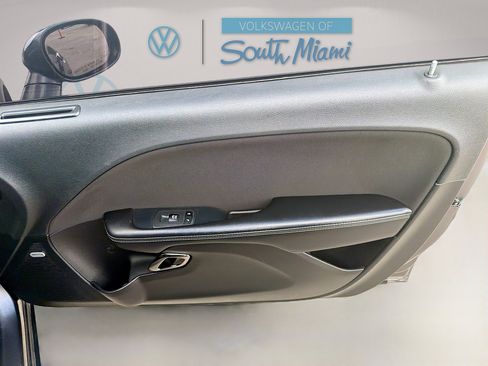 Used 2019 Dodge Challenger SRT Hellcat Redeye image 30