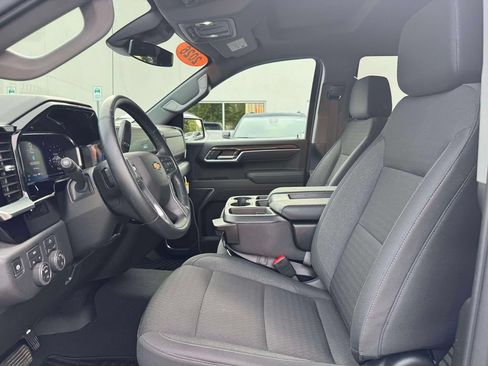 Used 2026 Chevrolet Silverado 1500 LT AWD/4WD image 15