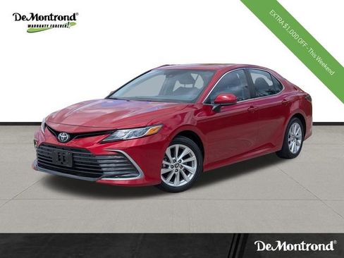 Used 2024 Toyota Camry LE image 1