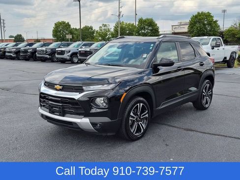 Used 2023 Chevrolet TrailBlazer LT FWD image 7