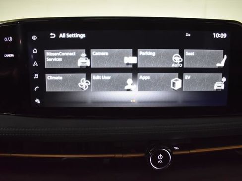 Certified 2024 Nissan Ariya AWD image 24