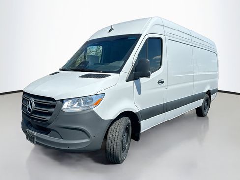 New 2026 Mercedes-Benz Sprinter 2500 image 3