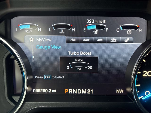 Used 2016 Ford F150 Platinum w/ Equipment Group 701A Luxury AWD/4WD image 12