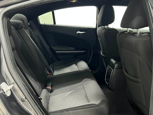 Used 2022 Dodge Charger SXT AWD/4WD image 32