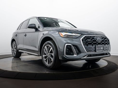 Certified 2023 Audi Q5 2.0T Prestige w/ Prestige Package AWD/4WD image 1