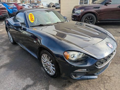 Used 2018 FIAT 124 Spider Classica image 1