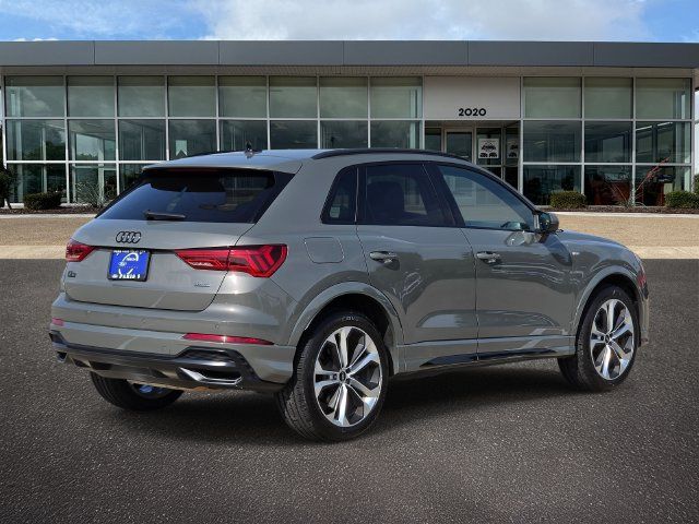 Used 2022 Audi Q3 2.0T Premium Plus w/ Premium Plus Package AWD/4WD image 6